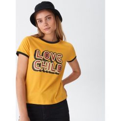 T-shirt z nadrukiem - Żółty. Żółte t-shirty damskie House, xl, z nadrukiem. W wyprzedaży za 9,99 zł.
