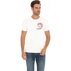 T-shirt w kolorze białym. Białe t-shirty męskie Denim Culture, s, z nadrukiem, z bawełny, z okrągłym kołnierzem. W wyprzedaży za 59,95 zł.