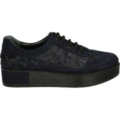 Półbuty - 5102R104 BLU. Czarne creepersy damskie Venezia, z nubiku, sportowe. Za 199,00 zł.