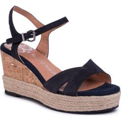 Espadryle MARCO TOZZI - 2-28337-24 Navy 805. Niebieskie espadryle damskie Marco Tozzi, bez wzorów, ze skóry, bez obcasa, na obcasie. Za 249,00 zł.