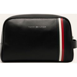 Tommy Hilfiger - Kosmetyczka skórzana. Czarne kosmetyczki męskie TOMMY HILFIGER, bez wzorów, ze skóry. Za 449,90 zł.