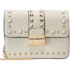 Torebki klasyczne damskie: Miss Selfridge ELEVATED STUD XBODY Torba na ramię cream