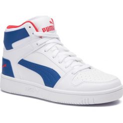 Sneakersy PUMA - Rebound Layup Sl Jr 370486 05 White/Galaxy/Blue/Red. Białe trampki chłopięce Puma, bez wzorów, ze skóry ekologicznej, bez zapięcia. W wyprzedaży za 169,99 zł.