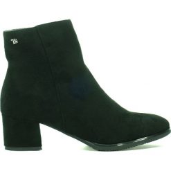 BOTKI DAMSKIE TS Z1914 CZA. Botki damskie T. Sokolski, ze skóry ekologicznej, bez obcasa, bez zapięcia. Za 119,00 zł.