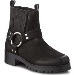 Sztyblety BRONX - 47141-J BX 1544 Black 1. Czarne kozaki damskie Bronx, ze skóry, bez obcasa, bez zapięcia. W wyprzedaży za 279,00 zł.