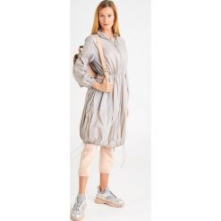 PŁASZCZ SFINGE Max Mara Leisure. Różowe kurtki damskie Max Mara Leisure, xs, bez wzorów, bez kaptura. Za 1029,00 zł.