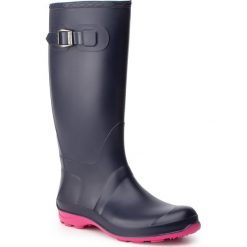 Kalosze KAMIK - Olivia EK2102F Navy. Niebieskie kalosze damskie Kamik, bez wzorów, z tworzywa sztucznego. Za 199,00 zł.