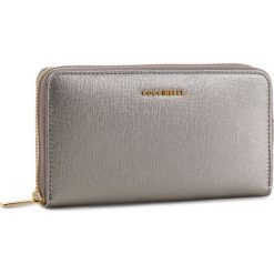 Duży Portfel Damski COCCINELLE - DW1 Metallic Saffiano E2 DW1 11 32 01 Silver Y69. Szare portfele damskie marki Coccinelle, bez wzorów, ze skóry. Za 599,90 zł.