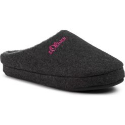 Kapcie S.OLIVER - 5-27101-33 Dark Grey 212. Szare klapki damskie S.Oliver, bez wzorów, z tworzywa sztucznego, bez obcasa. Za 99,00 zł.