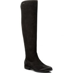 Muszkieterki CARINII - B4158 360-000-PSK-C63. Czarne buty zimowe damskie marki Carinii, z nubiku. W wyprzedaży za 339,00 zł.