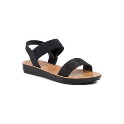 BASSANO WSL997-1 Czarny. Czarne sandały damskie Bassano, bez wzorów, z materiału, bez obcasa, bez zapięcia. Za 49,99 zł.