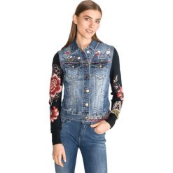 Desigual Exotic Classic Kurtka Niebieski. Niebieskie kurtki damskie Desigual, bez wzorów, z elastanu, bez kaptura. Za 567,95 zł.
