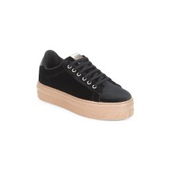 Buty Victoria DEPORTIVO TERCIOPELO/CARAM. Czarne trampki i tenisówki damskie Victoria, bez wzorów, bez zapięcia. Za 239,20 zł.