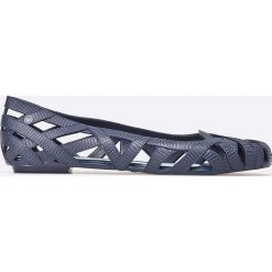 Melissa - Baleriny Jean Jeason Wu. Niebieskie baleriny damskie marki Melissa, z kauczuku. Za 379,90 zł.