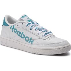 Buty Reebok - Club C 85 DV3832 Porcelain/Mineralmist/Wht. Białe półbuty damskie Reebok, na co dzień, bez wzorów, ze skóry, bez obcasa, na płaskiej podeszwie, bez zapięcia. W wyprzedaży za 269,00 zł.