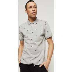 O'Neill Polo Koszulka Szary. Szare podkoszulki męskie O'Neill, s, z nadrukiem, z bawełny, bez rękawów. Za 180,95 zł.