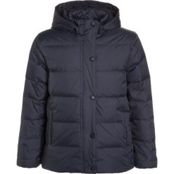 Mikkline BOYS JACKET SOLID Kurtka puchowa blue nights. Niebieskie kurtki męskie marki mikk-line, na zimę, z materiału. W wyprzedaży za 367,20 zł.
