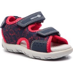 Sandały GEOX - B Sandal Pianeta A B9264A 05015 C0735 S Navy/Red. Niebieskie sandały chłopięce marki Geox, ze skóry ekologicznej, bez zapięcia. Za 199,00 zł.
