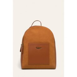 Pepe Jeans - Plecak Lorain. Żółte plecaki damskie Pepe Jeans, bez wzorów, z poliesteru. W wyprzedaży za 219,90 zł.
