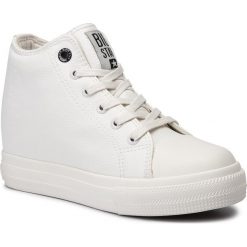 Sneakersy BIG STAR - EE274128 White. Białe półbuty damskie BIG STAR, na co dzień, bez wzorów, ze skóry ekologicznej, retro, bez obcasa, na koturnie, bez zapięcia. Za 139,00 zł.