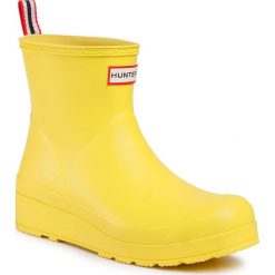 Kalosze HUNTER - Original Play Boot Short WFS2020RMA Spanish Dancer. Żółte kalosze damskie Hunter, z tworzywa sztucznego, bez obcasa, bez zapięcia. Za 419,00 zł.