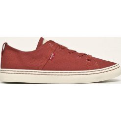 Levi's - Tenisówki. Czerwone trampki męskie Levi's®, bez wzorów, z gumy, na sznurówki. Za 239,90 zł.