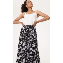 Czarna Spódnica Beaming. Czarne spódniczki damskie Born2be, m, bez wzorów, maxi. Za 69,99 zł.