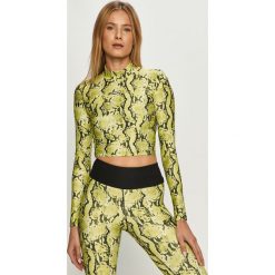 Guess Jeans - Longsleeve. Żółte bluzki damskie Guess Jeans, s, z aplikacjami, z elastanu, casualowe, z golfem. Za 189,90 zł.
