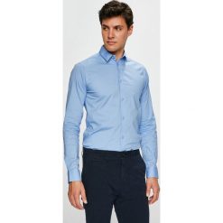 Casual Friday - Koszula. Niebieskie koszule męskie Casual Friday, xl, bez wzorów, z elastanu, klasyczne, z klasycznym kołnierzykiem, z długim rękawem. W wyprzedaży za 99,90 zł.