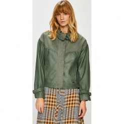 Pepe Jeans - Kurtka skórzana. Zielone kurtki damskie Pepe Jeans, s, bez wzorów, z poliesteru, krótkie. W wyprzedaży za 629,90 zł.