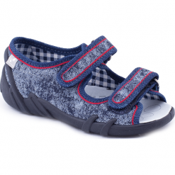 Kapcie. Niebieskie kapcie chłopięce marki SHOES 7. Za 49,90 zł.