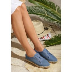 Granatowe Espadryle Timber Look. Niebieskie espadryle damskie Renee, bez wzorów, z denimu, na niskim obcasie. Za 49,99 zł.
