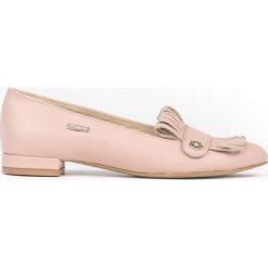 Balerinki z frędzlami - skóra naturalna - model 046 - kolor różowy. Różowe baleriny damskie Zapato, bez wzorów, z jeansu, klasyczne, bez obcasa, na obcasie. W wyprzedaży za 209,30 zł.