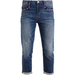 Odzież damska: Armani Exchange Jeansy Relaxed Fit indigo denim