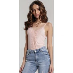 Różowy Top Marinella. Różowe koszule damskie Renee, s, bez wzorów, bez kołnierzyka, bez rękawów. Za 39,99 zł.