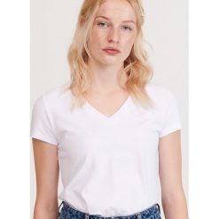 Wodoodporny t-shirt - Biały. Białe t-shirty damskie Reserved, s. Za 59,99 zł.
