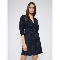 Sukienka koktajlowa Marella 32215501. Niebieskie sukienki damskie Marella, bez wzorów, z elastanu, wizytowe, bez kołnierzyka, bez rękawów. W wyprzedaży za 719,00 zł.