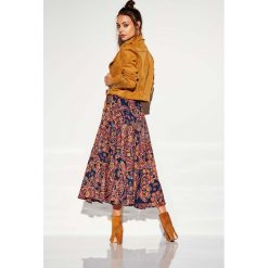 Zwiewna Midi Spódnica we Wzory Druk 2. Pomarańczowe spódniczki damskie Molly.pl, s, bez wzorów, eleganckie, midi. Za 178,90 zł.
