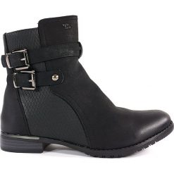 BOTKI DAMSKIE TS 15126 CZA. Botki damskie T. Sokolski, ze skóry, bez obcasa, bez zapięcia. Za 69,00 zł.