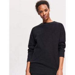 Bluza z bawełny organicznej - Czarny. Czarne bluzy damskie marki Reserved, s, bez wzorów, z bawełny, bez rękawów, bez kaptura. Za 69,99 zł.