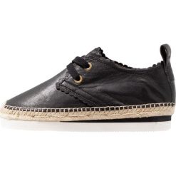 See by Chloé Espadryle black. Czarne espadryle damskie See by Chloé, z materiału. Za 989,00 zł.
