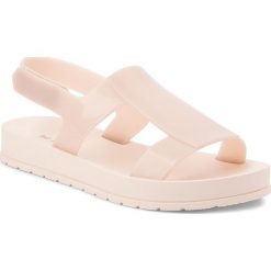 Sandały ZAXY - Ever Sandal Fem 17368 Nude 90059 AA285039 02064. Brązowe klapki damskie Zaxy, bez wzorów, z tworzywa sztucznego, bez obcasa. W wyprzedaży za 129,00 zł.
