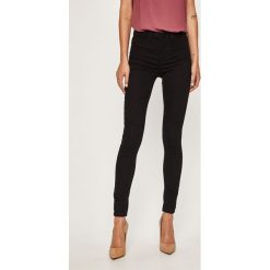 Jacqueline de Yong - Jeansy. Szare jeansy damskie Jacqueline de Yong, s, bez wzorów, z elastanu. Za 119,90 zł.