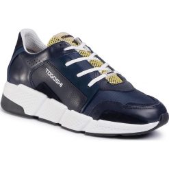 Sneakersy TOGOSHI - TG-12-04-000171 607. Niebieskie sneakersy męskie Togoshi, bez zapięcia. W wyprzedaży za 289,00 zł.