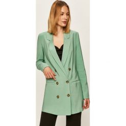Vero Moda - Żakiet. Niebieskie kamizelki damskie Vero Moda, bez wzorów, z wiskozy, klasyczne, bez kaptura. W wyprzedaży za 99,90 zł.