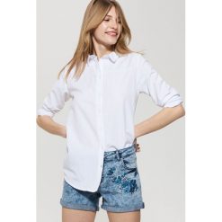 Denimowe szorty z haftem - Niebieski. Niebieskie szorty damskie House, s, z haftami, z denimu. Za 89,99 zł.