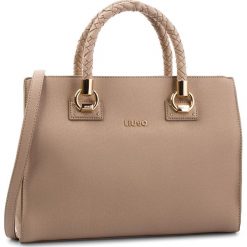 Torebka LIU JO - M Satchel Zip Manhat N68093 E0087 Cammel 51314. Brązowe torebki klasyczne damskie Liu Jo, ze skóry ekologicznej. Za 739,00 zł.
