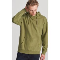Gładka bluza z kapturem - Khaki. Brązowe bluzy męskie Reserved, s, bez wzorów, z kapturem, bez rękawów, z kapturem. Za 89,99 zł.