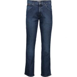 Dżinsy - Straight fit - w kolorze granatowym. Niebieskie jeansy męskie Wrangler, m, w paski. W wyprzedaży za 158,95 zł.
