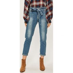Answear - Jeansy. Niebieskie jeansy damskie ANSWEAR, s, z podwyższonym stanem. Za 149,90 zł.